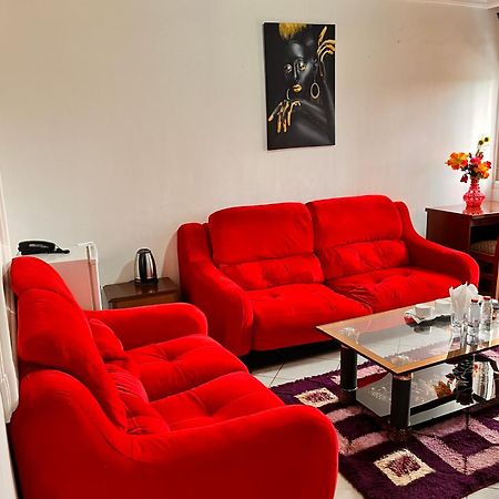 Prodiges Hotel Яунде Экстерьер фото